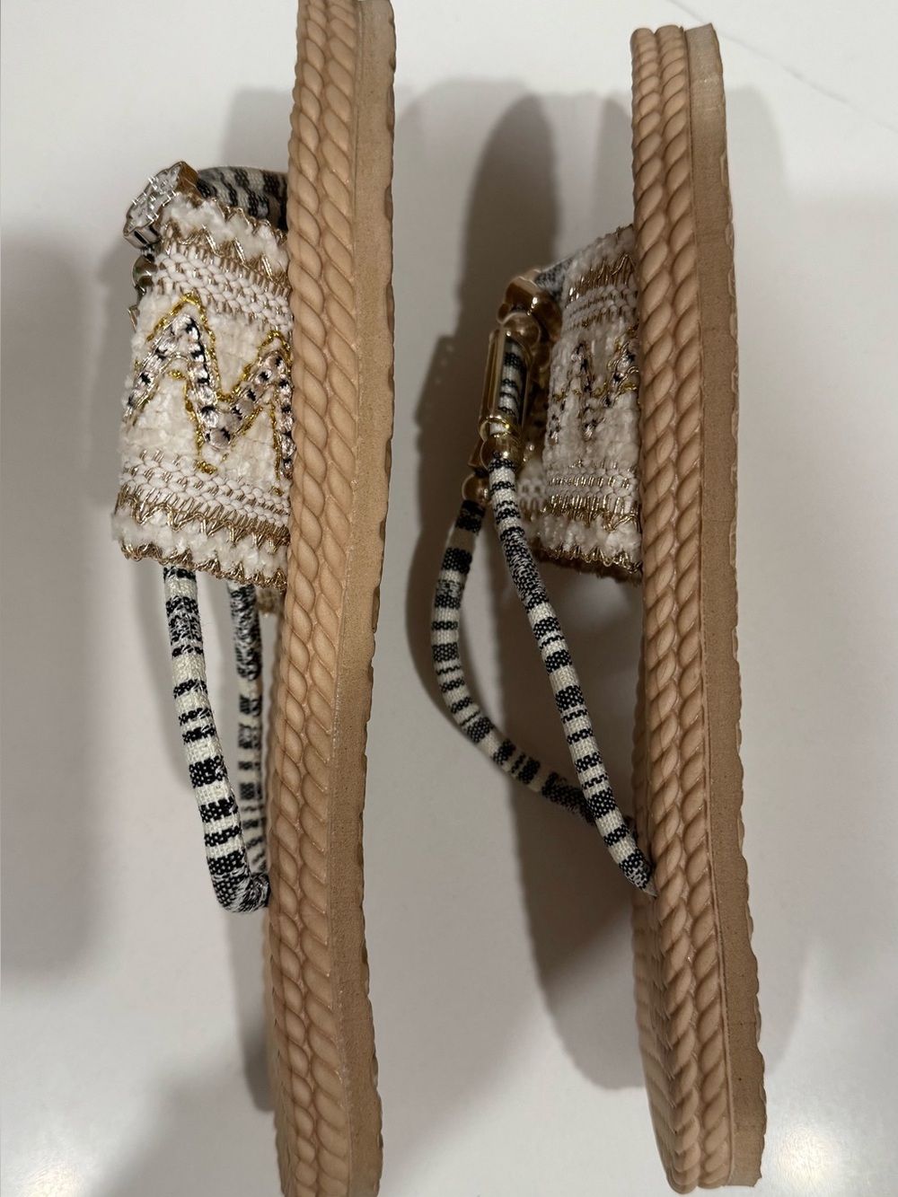 Sandals - Picture 3 of 4